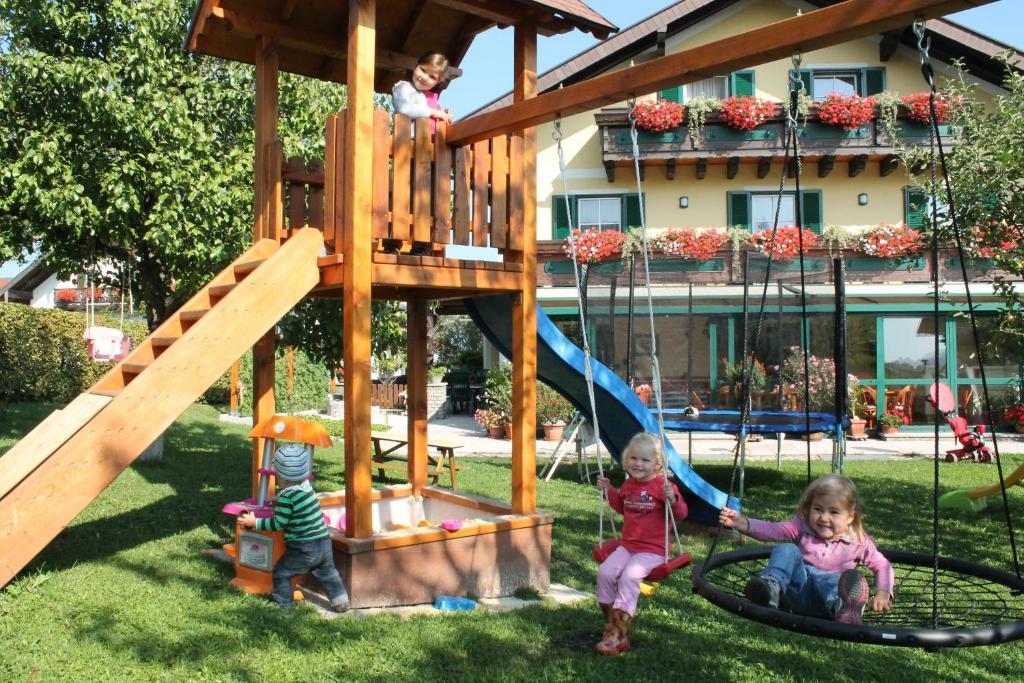Pension Winter Zell am Moos Zewnętrze zdjęcie